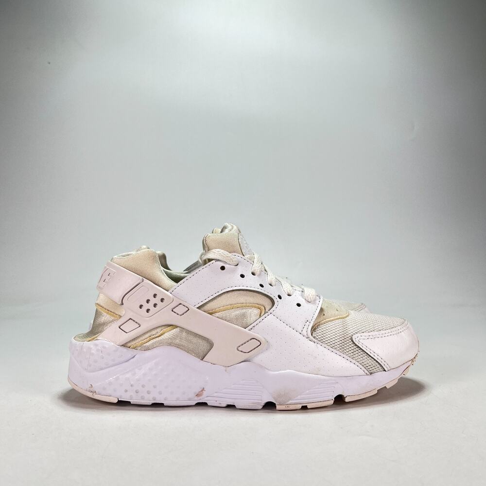 Nike Air Huarache Triple White Casual Sneakers Shoes 654275-110 Youth Size 6.5Y